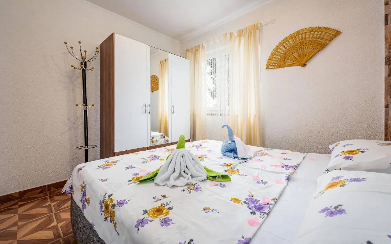 Villa Roki Umago 0*,